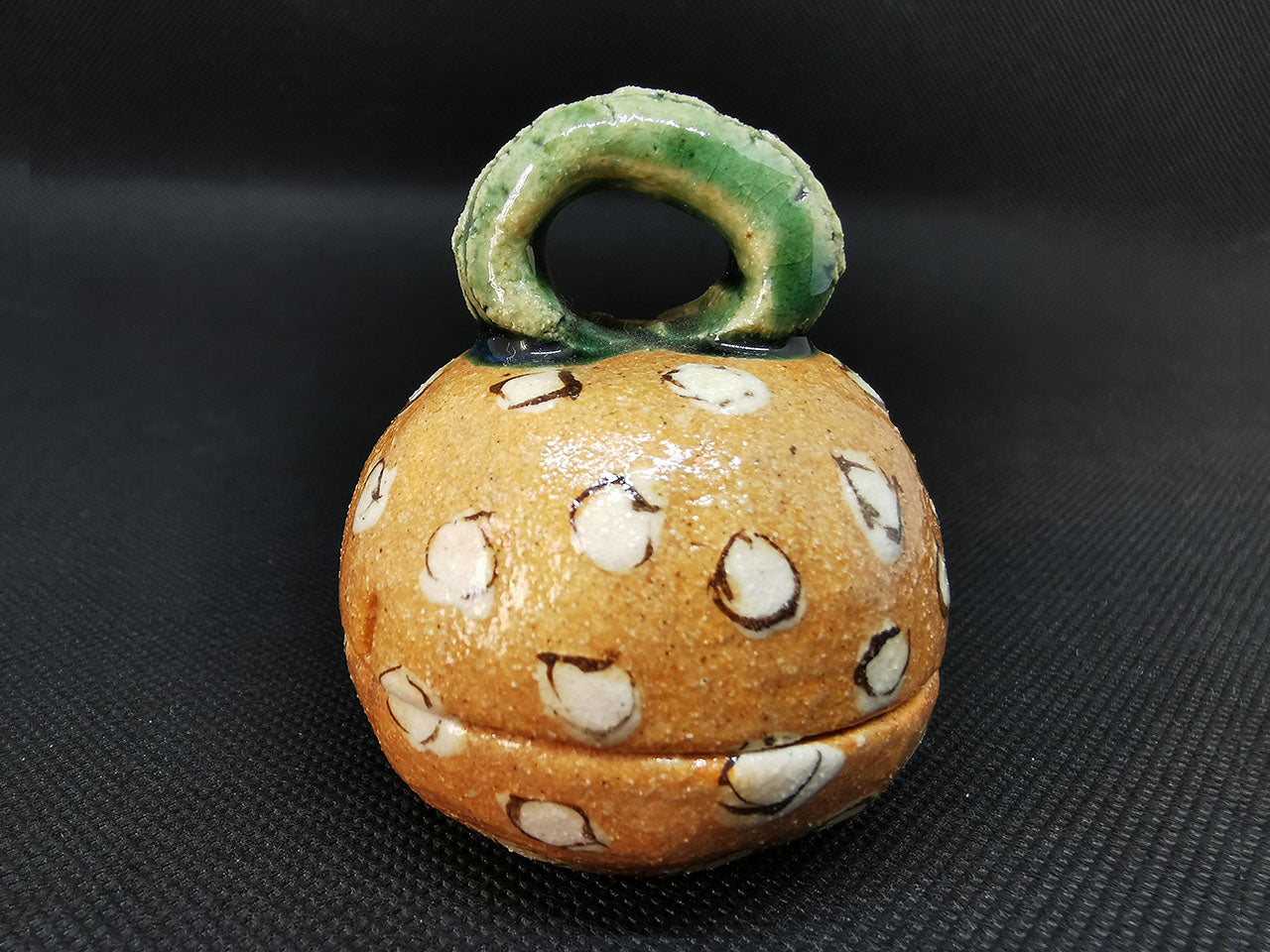 昭和25年生まれ茶道具 赤織部扇面手鉢 - 陶芸