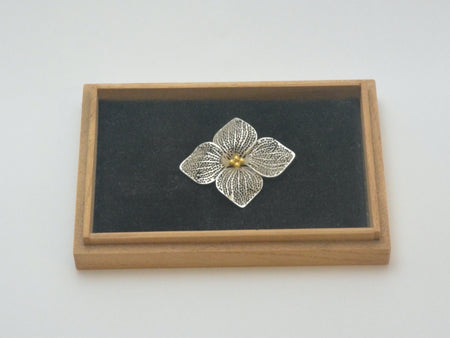 Jewelry, Flower brooch, Autumn hydrangea - Kenichiro Izumi, Tokyo silverware, Metalwork