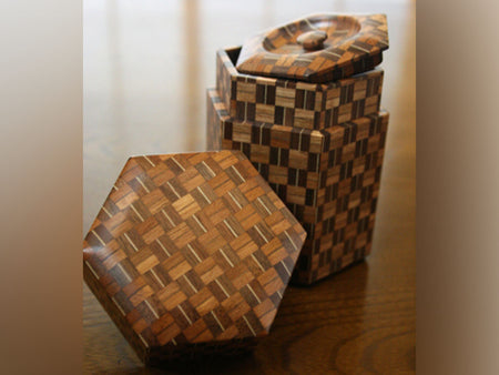 Tea supplies, Pure wood Hexagonal tea caddy, Ajiro-ｍesh pattern B - Hakone wood mosaic, Wood crafts