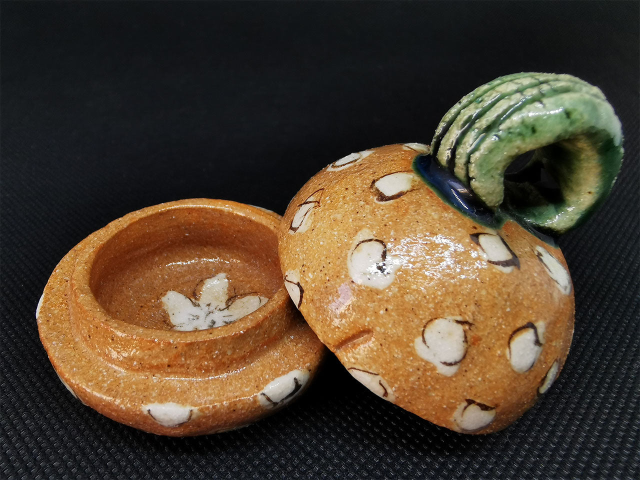 Tea ceremony utensils, Incense container, Narumioribe - Makoto Yamaguchi, Kasama ware, Ceramics
