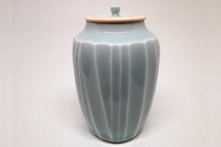 Tea ceremony utensils, Matcha container, Bluish white porcelain, Line patterns - Shoh Araya, White porcelain, Ceramics