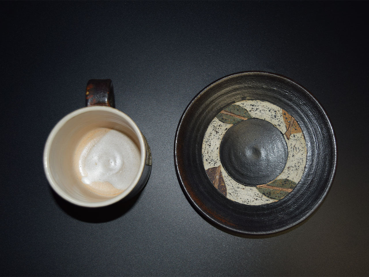カフェ用品 「流葉紋カップ＆ソーサー 茶」 須藤茂夫 笠間焼 陶磁器