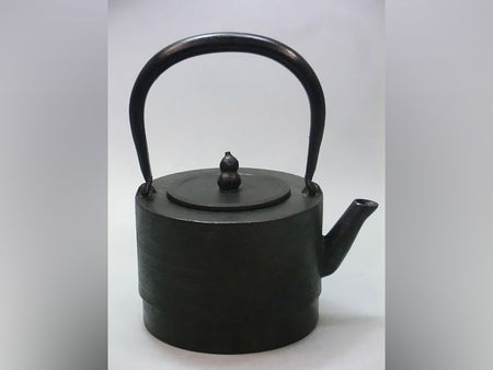 Tea supplies, Iron kettle, Fine thread, Cylindrical shape, Black, 0.8L - Rei Murakami , Nambu ironware, Metalwork