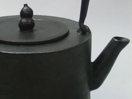 茶具 铁壶 筒形糸目 中 1.4L 村上怜 南部铁器 金属工艺品