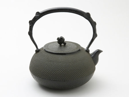 Tea supplies, Iron kettle, Houju Arare Black, 1.4L - Yoshinori Oikawa, Nambu ironware, Metalwork