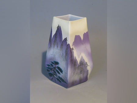 Flower vessel, Flat vase, Colored glaze, Far ridgeline, Hand-drawn - Yoshihiro Yamaguchi, Kutani ware, Ceramics