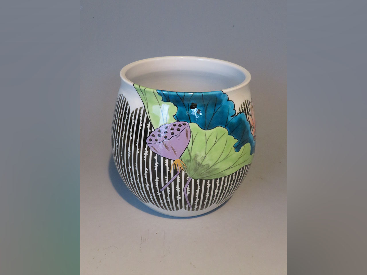 Flower vessel, Fukizumi colored glaze pot, Lotus and Kingfisher, Hand-drawn - Yoshihiro Yamaguchi, Kutani ware, Ceramics