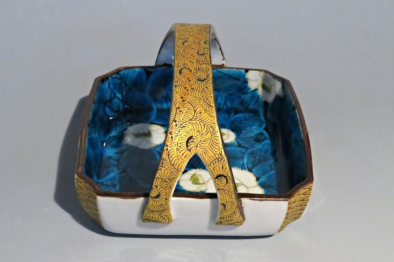 Tableware, Bowl with handle, Blue type, Camellia, Hand-drawn - Yoshihiro Yamaguchi, Kutani ware, Ceramics