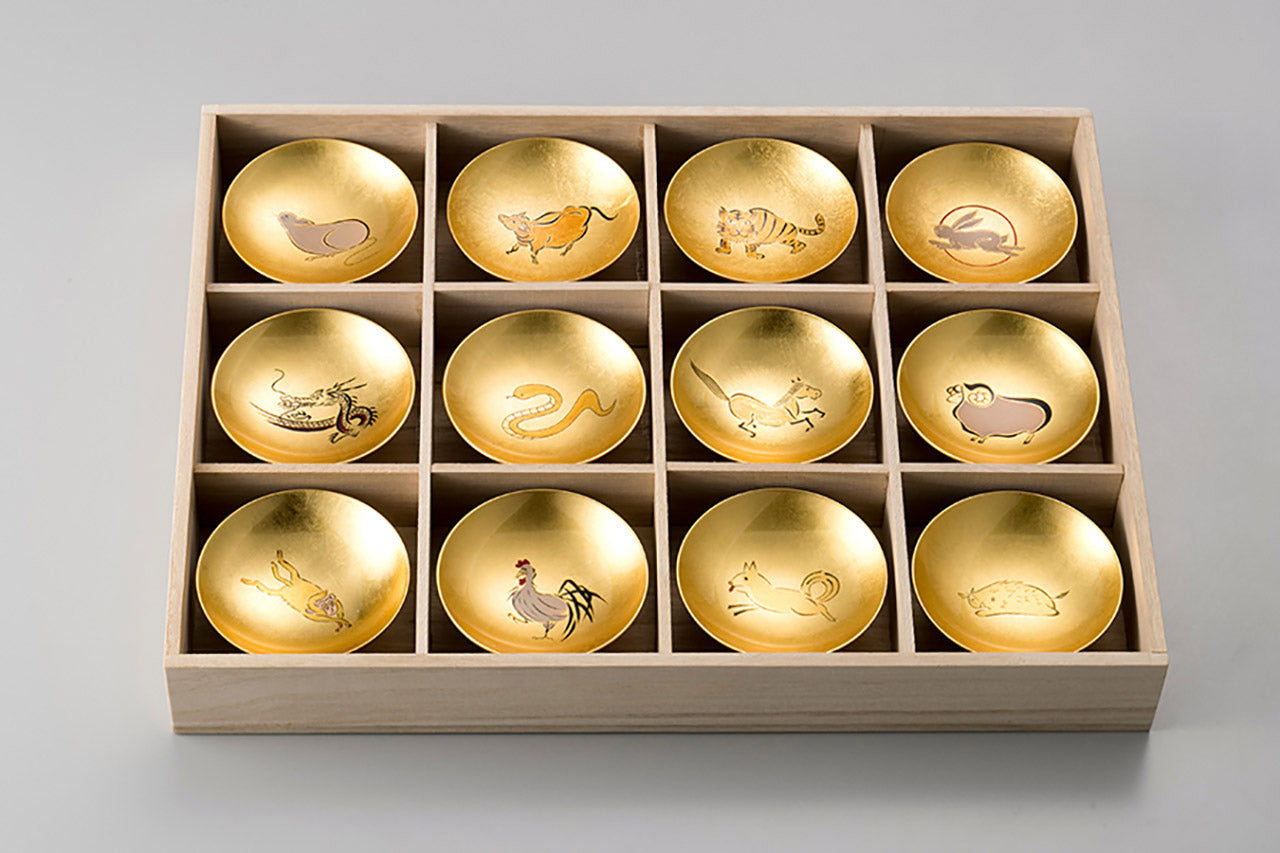 Drinking vessel, Sake cup set, Hand-painting Chinese zodiac - Kanazawa gold leaf, Craft material