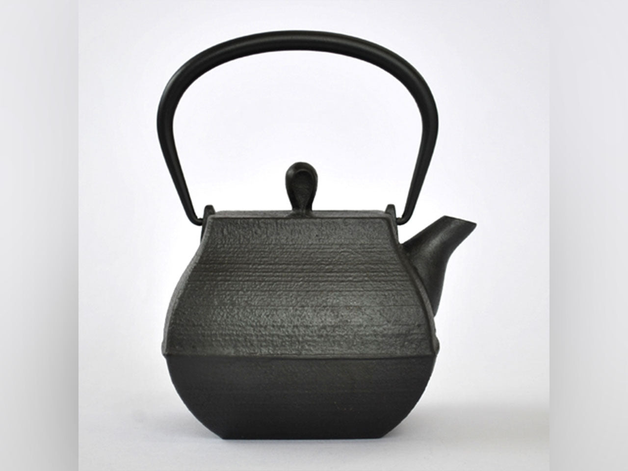 Tea supplies, Small iron kettle, Rock garden, 0.8L - Nambu ironware, Metalwork
