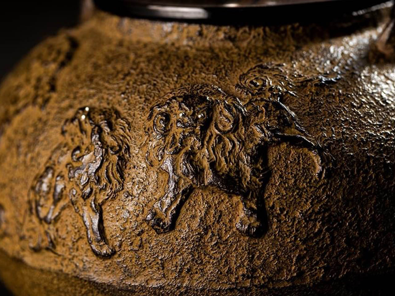 茶具 蠟型鐵壺 唐獅子牡丹紋 2.2L 獲獎作品 佐藤清光 山形鑄物 金屬工藝品