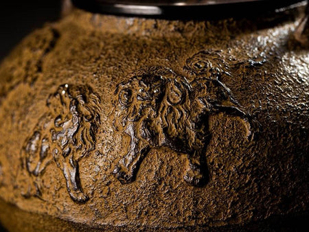 茶具 蠟型鐵壺 唐獅子牡丹紋 1.7L 佐藤清光 山形鑄物 金屬工藝品