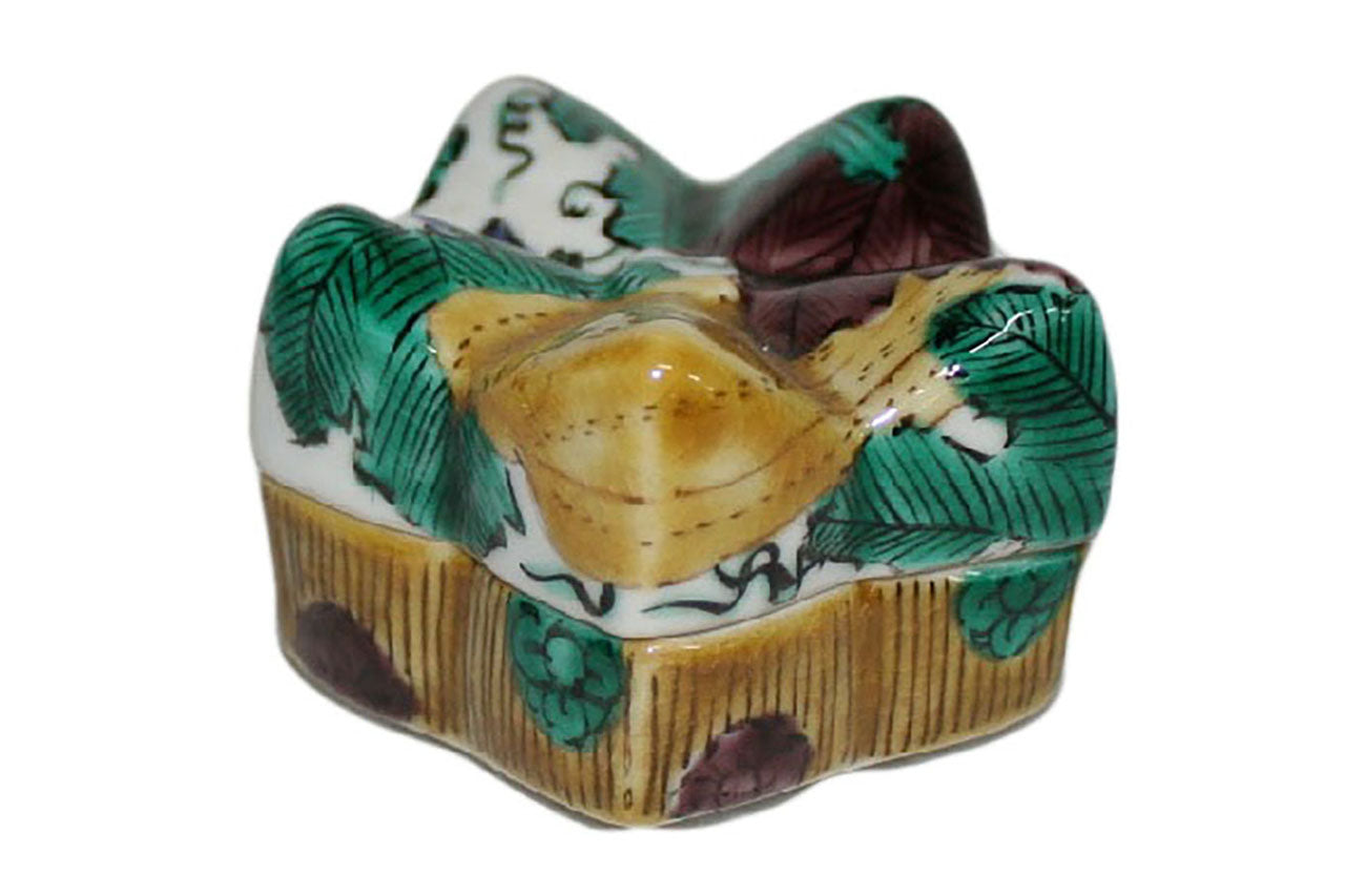 Tea ceremony utensils, Incense container, Flower, Hand-drawn - Kutani Bitouen, Eisyou Teramae, Kutani ware, Ceramics