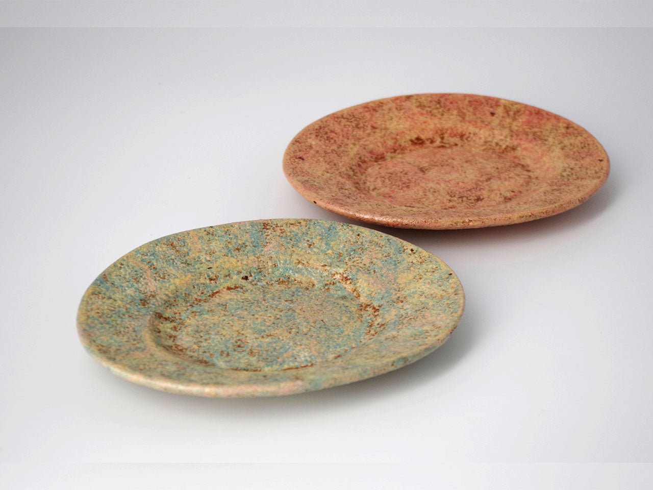 Table ware, Oval plate, Multicolored overglaze, Three-color, Red, 2pcs - Ken Shoji, Kasama ware,Ceramics