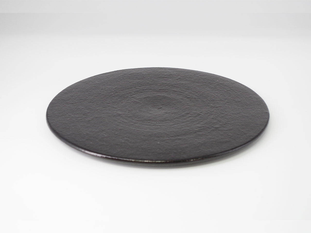 Table ware, Flat plate, Multicolored overglaze, Black overglaze paint 8-sun size - Ken Shoji, Kasama ware,Ceramics